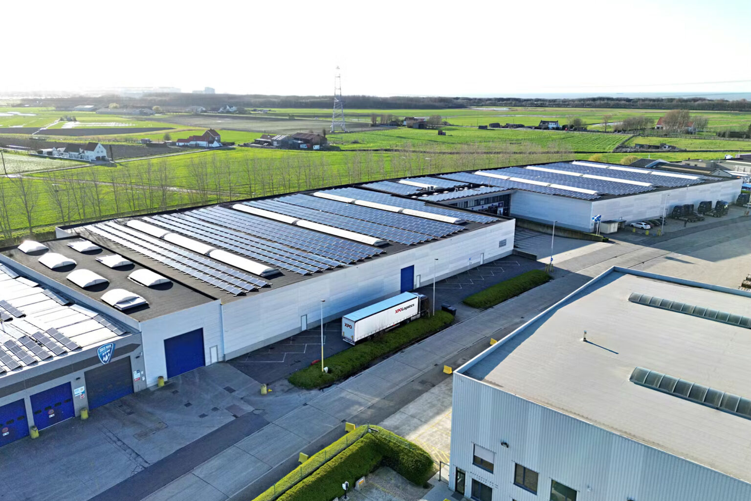Middlegate Europe bonded warehouse in Zeebrugge, close to the Antwerp-Bruges deep-sea terminals